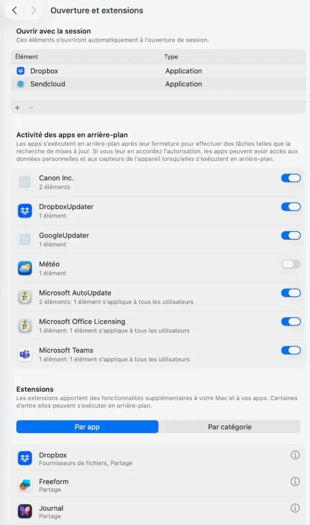 Réglages macOS affichant les applications au démarrage et les apps en arrière-plan dans le menu ouverture et extensions